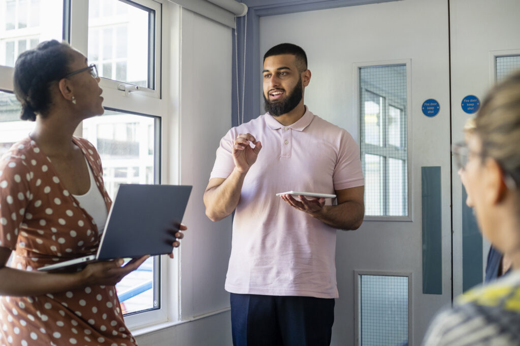 Technologiebeleving in de branche sociaal werk: ECD/EPD en digitale communicatie