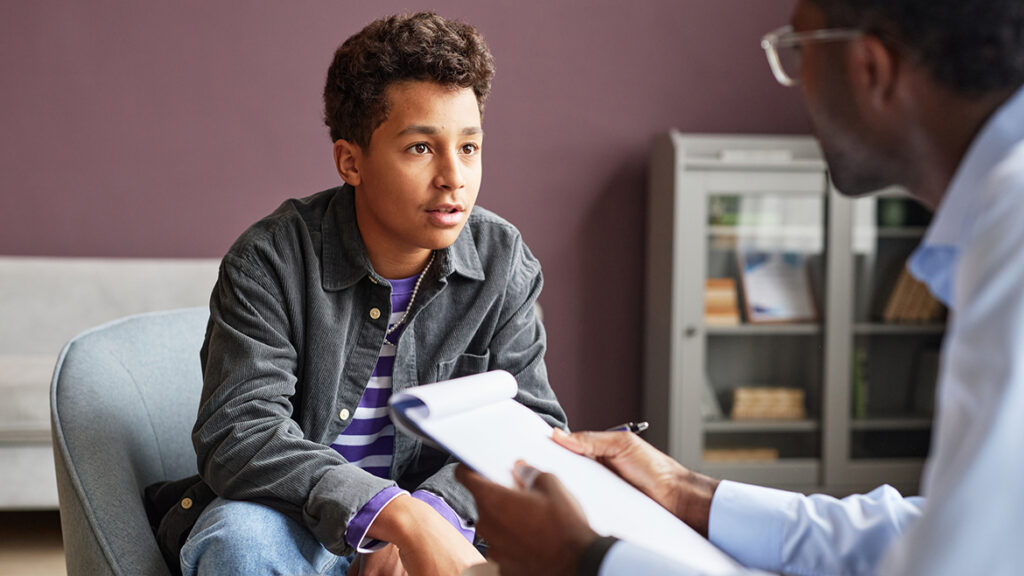 AZW Kwartaalupdate Q3 2025: sector zorg en welzijn groeit met 48.090 medewerkers